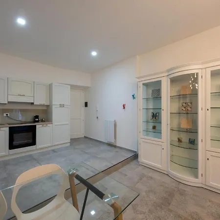 Casta Diva Luxury -self Check-in Apartment Palermo