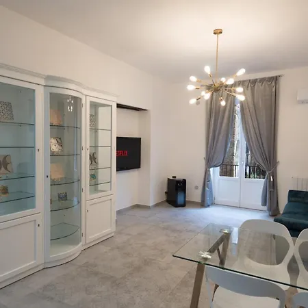 Apartamento Casta Diva Luxury -self Check-in Palermo