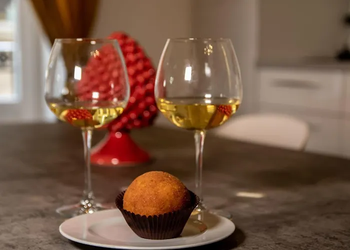 Casta Diva Luxury -self Check-in Palermo