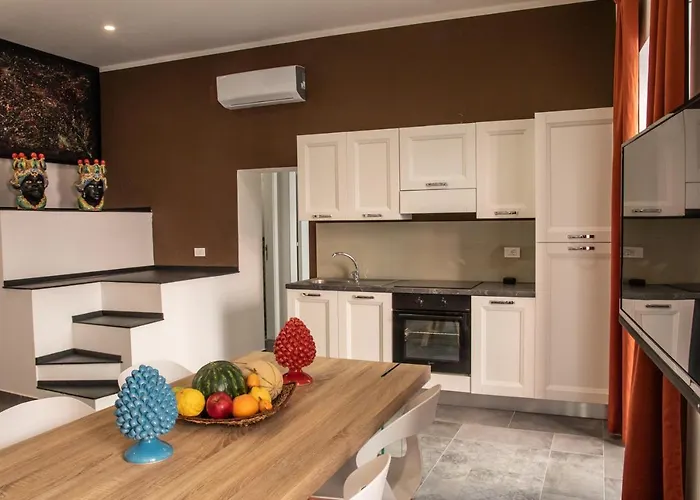 Casta Diva Luxury -self Check-in * Palermo