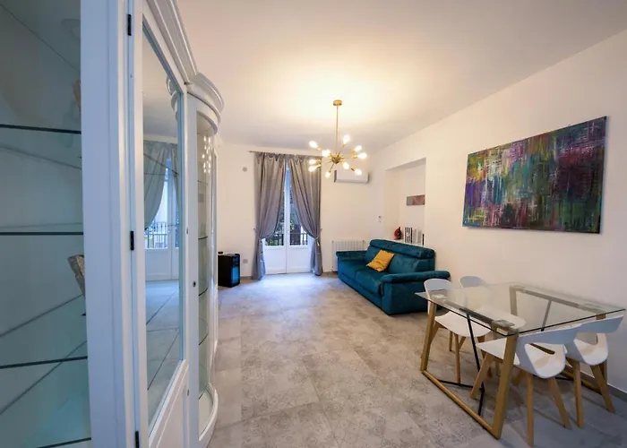 Daire Casta Diva Luxury -self Check-in Palermo