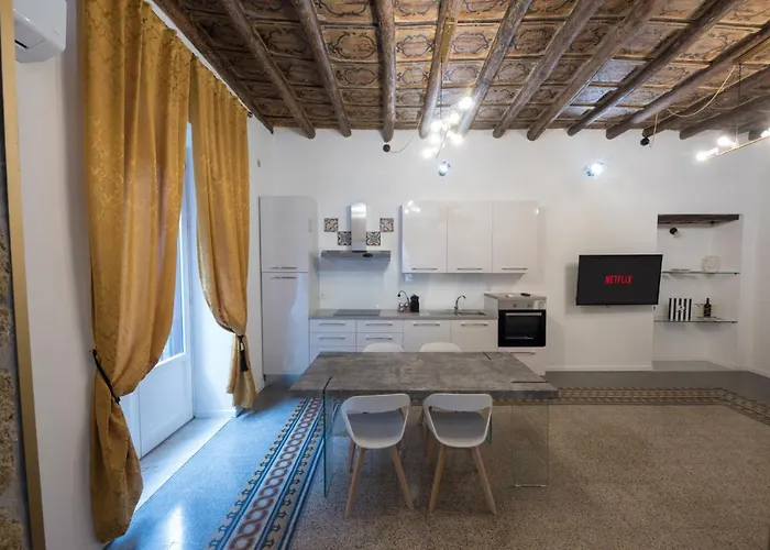 Casta Diva Luxury -self Check-in *