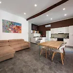 Casta Diva Luxury -self Check-in Appartement